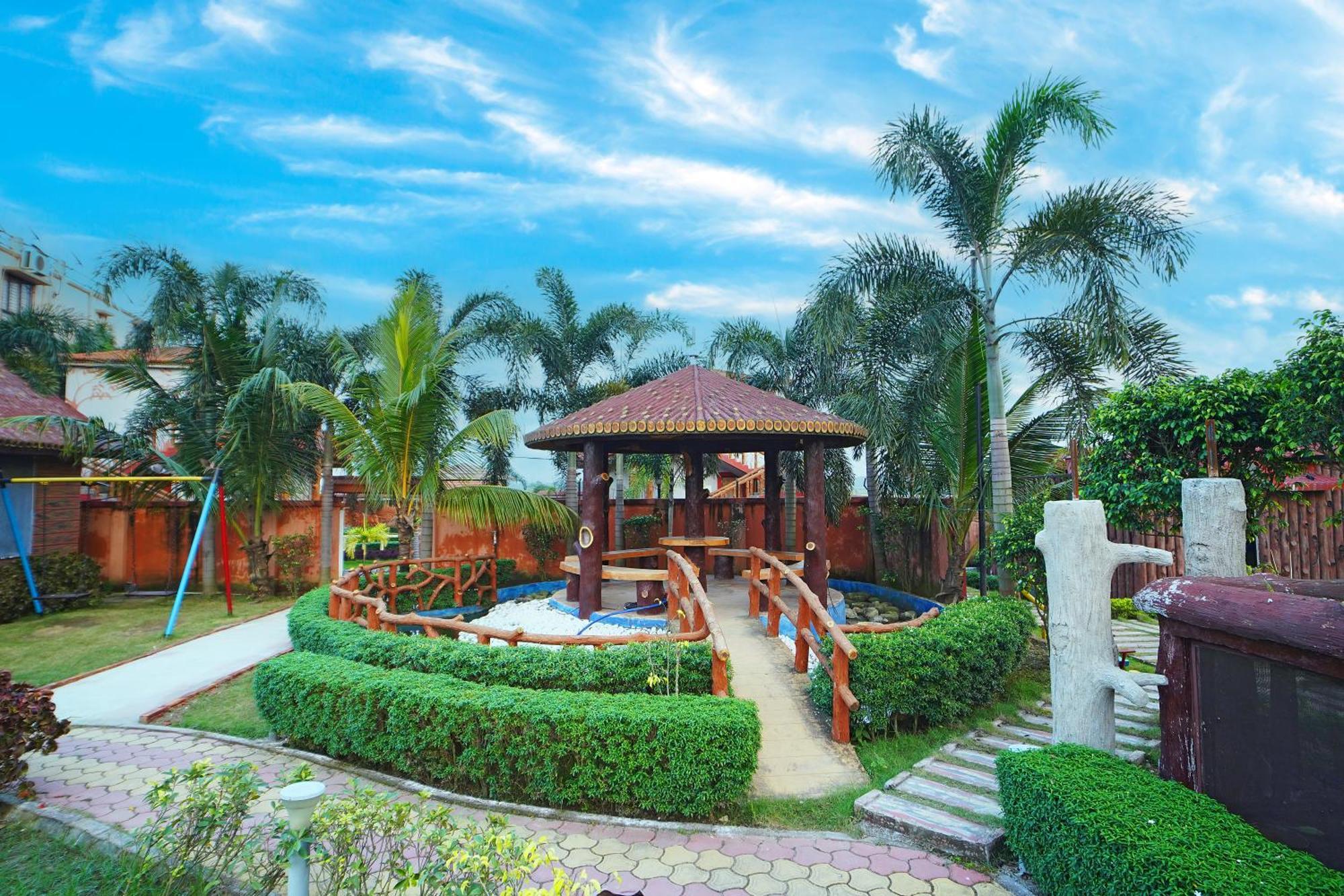 Gharana Resort !! Best Family Resort Near Kolkata With Swimming Pool !! Singur Exterior foto